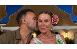 Lenka da Silva celebra 20 anos de casamento: "Deve ser amor mesmo..."