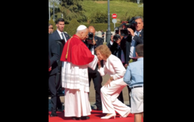 Rainha Sofia encontra-se com Papa Leão XIV, o sétimo Papa que conhece