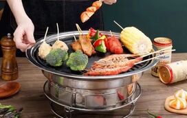 Almoços de férias com amigos? Este é grelhador de mesa que está a revolucionar o verão e está a metade do preço