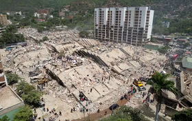 Imagens impressionantes mostram caos e destruição após sismos na Venezuela