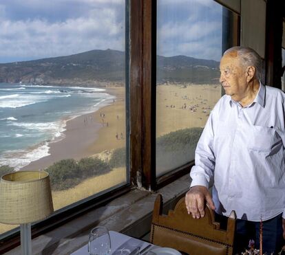 O segredo mais bem guardado do Guincho: o homem que viu um primeiro-ministro nadar nu e serviu lagosta a Walt Disney
