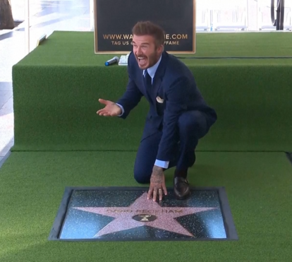 Lenda do futebol! David Beckham recebe estrela no Passeio da Fama de Hollywood ao lado de Victoria Beckham e Tom Cruise