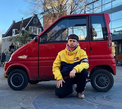 Antes de morrer em acidente de helicóptero no Brasil, Oliver Tree revelara testamento insólito da sua fortuna de 4 milhões