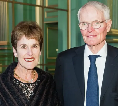 Novo mistério macabro em Hollywood: filha do realizador de 'Ben Hur' e o marido encontrados mortos dentro do carro