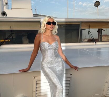 Que festão! Bárbara Bandeira festeja aniversário a bordo de um barco