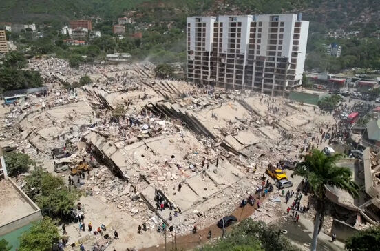 Imagens impressionantes mostram caos e destruição após sismos na Venezuela
