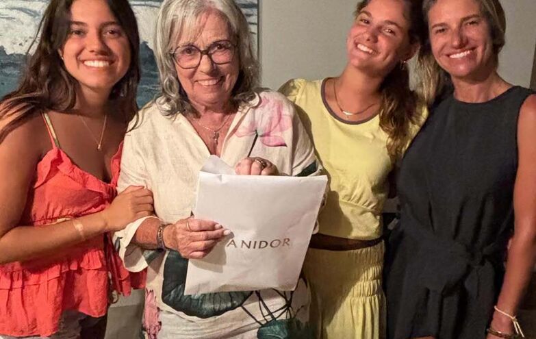 Amor e união! As fotografias dos festejos do 79º aniversário de Patuxa Jardim
