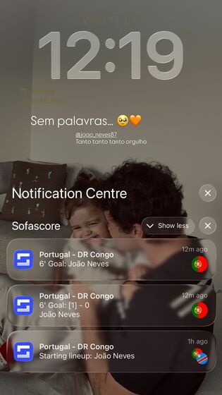 O telemóvel de Madalena Aragão no momento do golo de João Neves