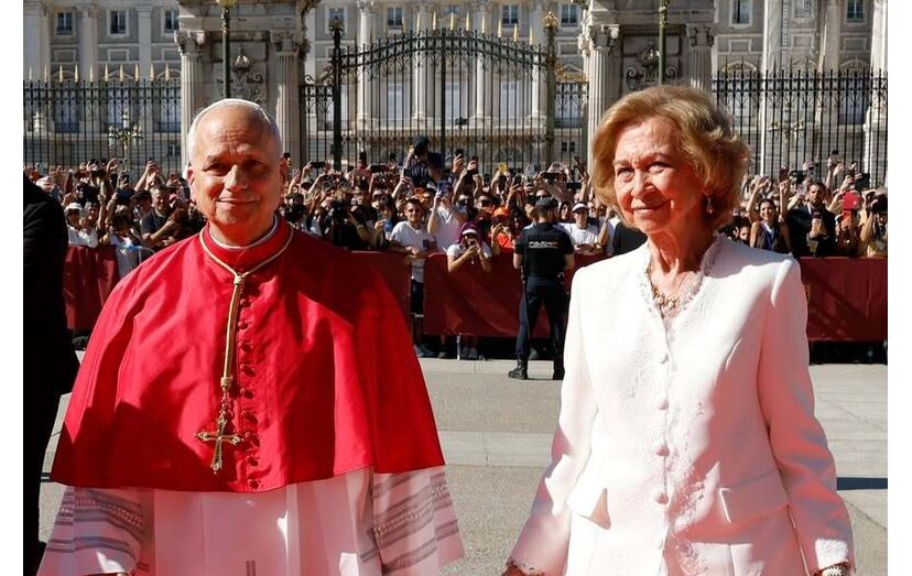 O Papa Leão XIV e Sofia