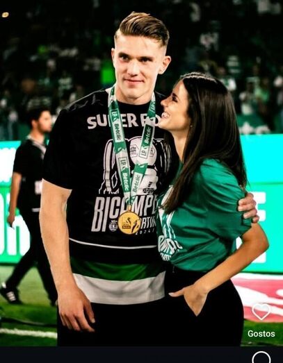 Viktor Gyokeres e Inês Aguiar