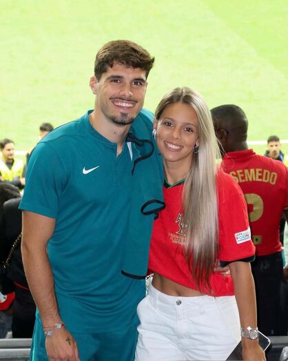 Pedro Neto e Carolina Cunha e Sá