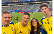 Inês Aguiar e Viktor Gyökeres com o pai e o irmão do craque