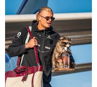 Haaland com o Whiskey Raccoon