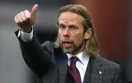 Quem é o misterioso escocês de cabelo comprido que ensina Portugal a marcar golos? Austin MacPhee é o guru de quem se fala