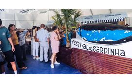 Sardinhas, música e muita animação: a festa continua na Praia do Pedrógão