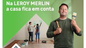 Leroy Merlin mostra homem a pintar casa para reforçar posicionamento