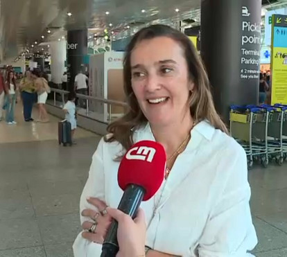 'Foi realmente um pesadelo': psicóloga detida em Bali fala à chegada ao aeroporto de Lisboa