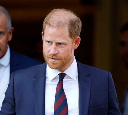 A visita desastrosa do príncipe Harry ao Reino Unido e os mal-entendidos que adensam a guerra na família real britânica