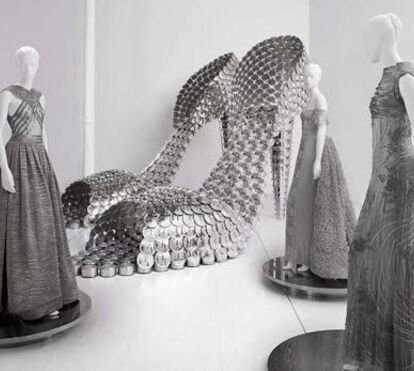 MAAT recebe exposição que aproxima a arte de Joana Vasconcelos à alta-costura de Valentino