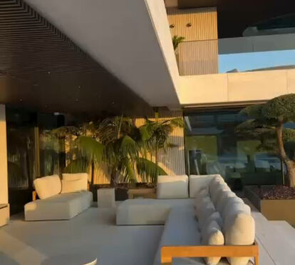 As férias de luxo de Carolina Patrocínio com piscina ao ‘estilo Ronaldo’