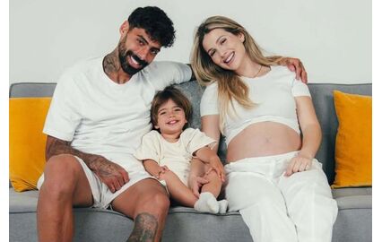 Samuel Costa com Inês Salvador e o filho mais velho, Mateo