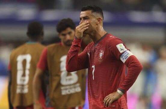 Cristiano Ronaldo despede-se do Mundial 2026 após derrota frente a Espanha