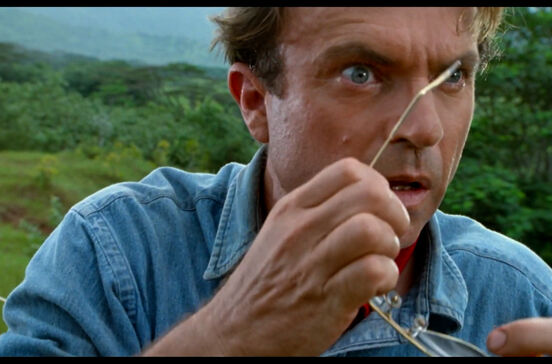 Recorde os filmes mais marcantes do ator Sam Neill 