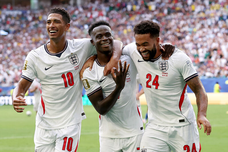 Craques britânicos no jogo frente à França