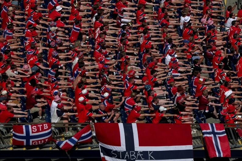 A célebre remada da Noruega tornou-se viral