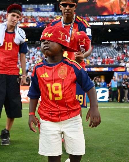 Irmão de lamine celebra conquista