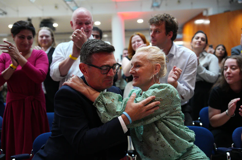 Andy Burnham, Marie-France van Heel 