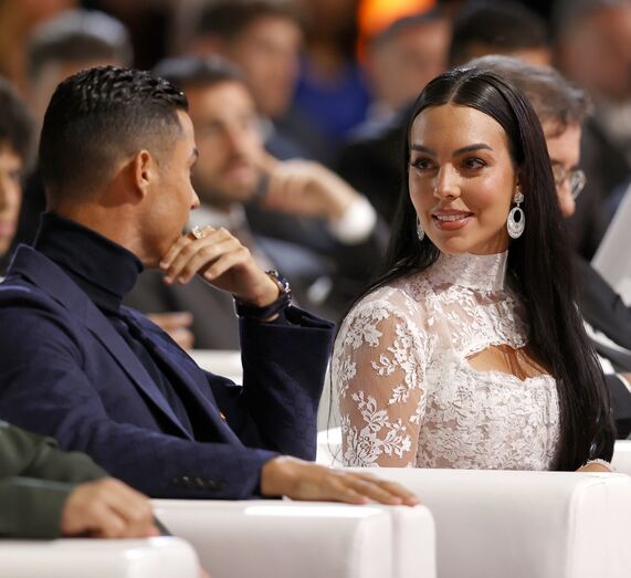 Cristiano Ronaldo e Georgina Rodríguez nos Globe Soccer Awards, no Atlantis Hotel, Dubai, 2023