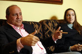 Francisca com o pai, Artur Albarran, então presidente da Euroamer, em 2009 