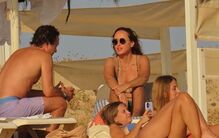 Teresa Guilherme diz que Marisa Cruz "volta a sorrir" com novo amor