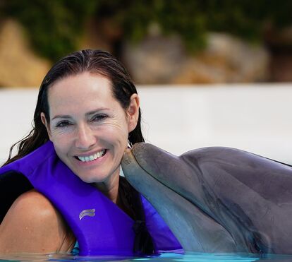 Nadar com golfinhos! O momento que Fernanda Serrano não vai esquecer vivido ao lado dos filhos