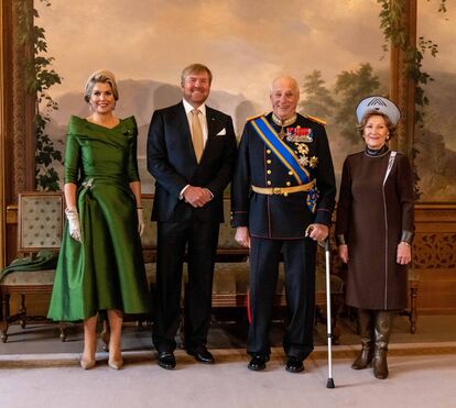 De Espanha ao Mónaco, de Inglaterra à Suécia: Casas Reais europeias unem-se num último adeus ao rei Harald V