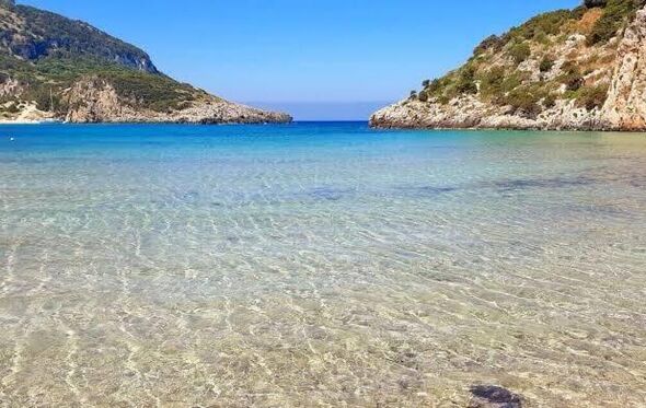 Praia de Voidokilia