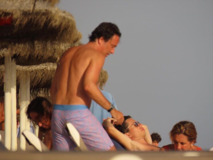Marisa Cruz vive um amor discreto no Algarve