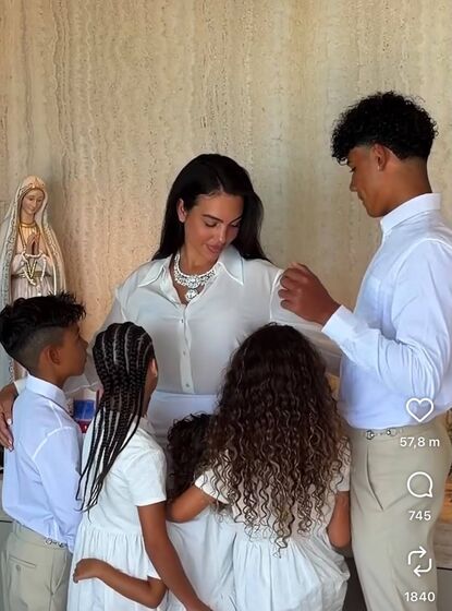 Georgina com os filhos