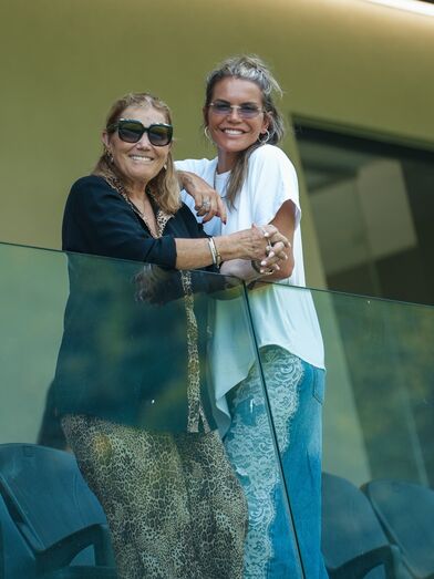 Katia e Dolores Aveiro