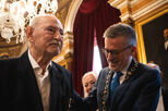Merecida homenagem. Ruy de Carvalho recebe a Medalha de Honra da Cidade de Lisboa, onde nasceu há 99 anos