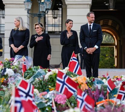 Funeral de Harald V: cinco detalhes que estão a marcar a despedida do rei da Noruega
