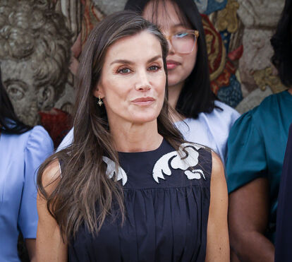 Letizia, a rainha de gelo que não quebra. Das polémicas amorosas às guerras familiares, como ela resiste firme no trono