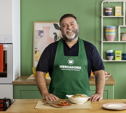 Receita com Miguel Mesquita: maminha grelhada com arroz de cogumelos, tomate assado e amêndoa tostada