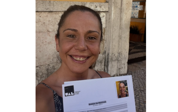 Sara Norte anuncia inscrição em Direito