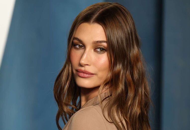 Hailey Bieber