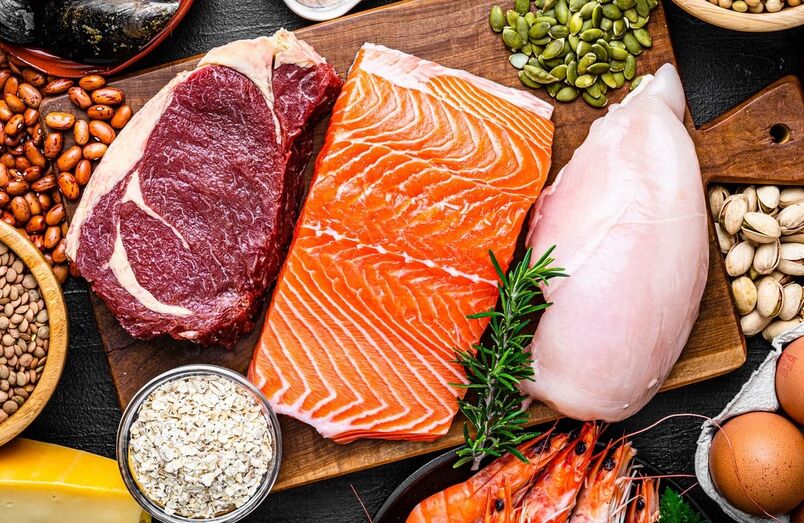 Carne, peixe, frango, ovos e frutos secos: alimentos ricos em proteína