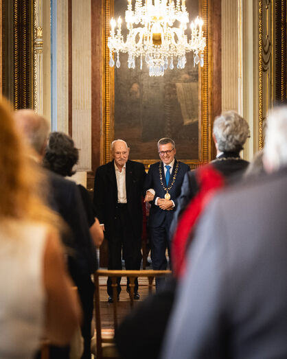 Ruy de Carvalho recebe a Medalha de Honra da Cidade de Lisboa